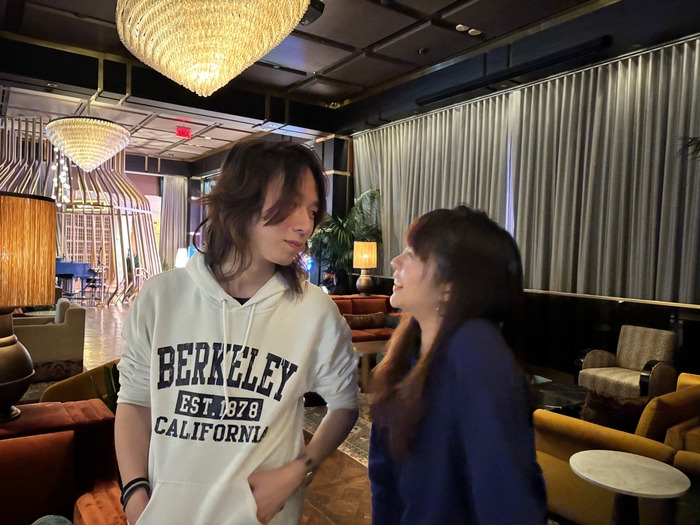 Bar at Vegas (cr. Yihan Zhao)